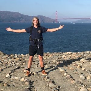 Meet your Posher, Brett